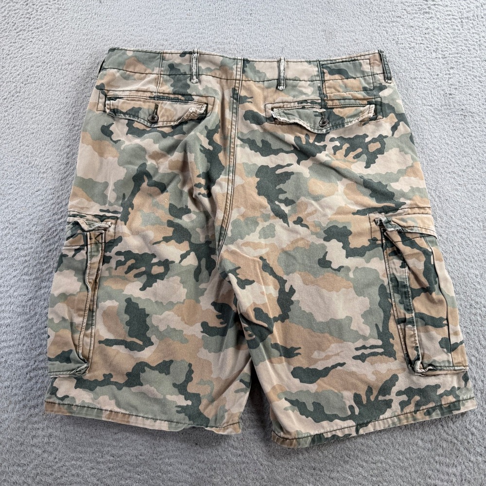 Levi's Camo Cargo Shorts Mens 36 Green 36x10 Multi Pocket Utility White Tab